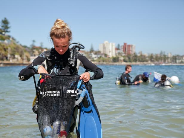 Project AWARE For PADI Scuba Dive Against Debris Project AWARE For PADI Scuba Dive Against Debris