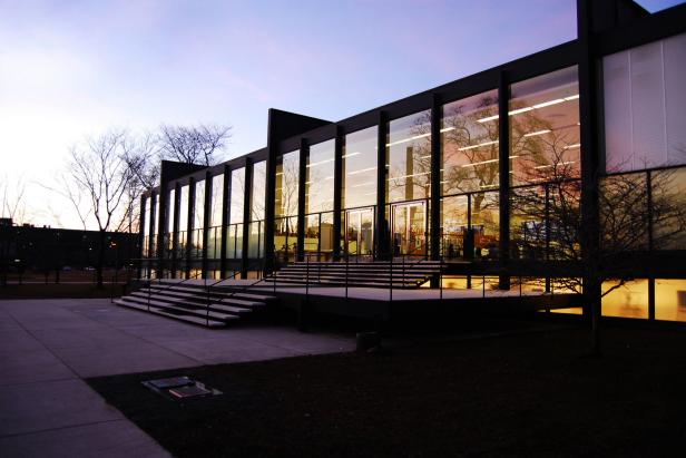 Illinois Institute of Technology Illinois Institute of Technology