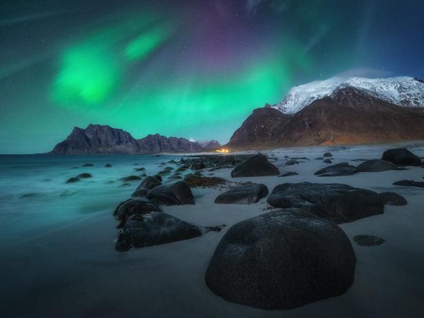 Hattivika Lodge, Northern Lights, Lofoten Islands, Norway Hattivika Lodge, Northern Lights, Lofoten Islands, Norway