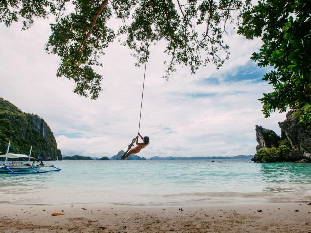 World Traveler Amelle Lozada in Philippines World Traveler Amelle Lozada in Philippines