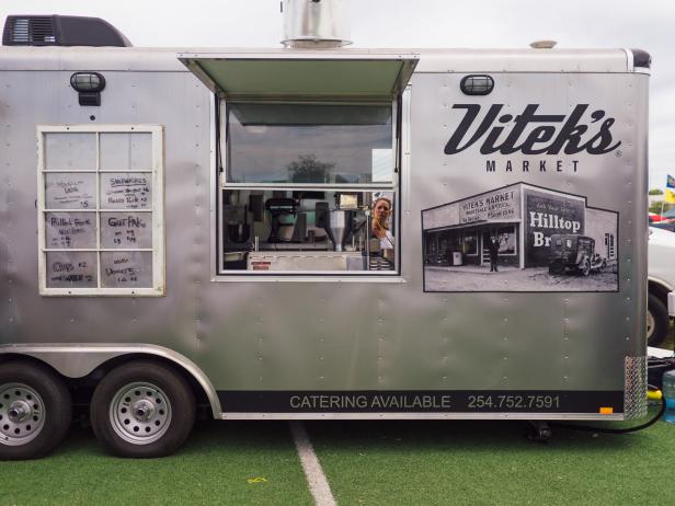 Vitek's BBQ Food Truck Vitek's BBQ Food Truck