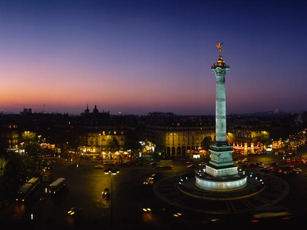 Place de la Bastille Place de la Bastille