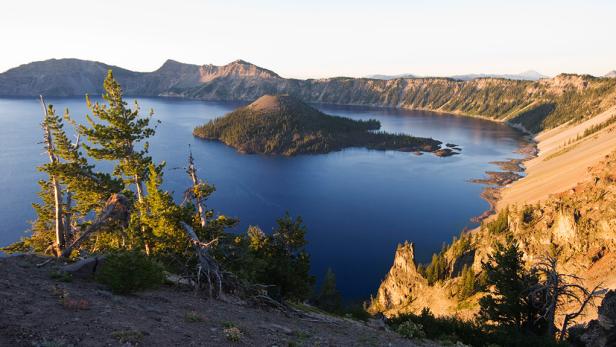 Crater Lake National Park, Oregon Crater Lake National Park, Oregon