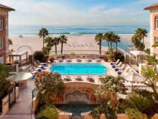 Oyster.com's top picks for romantic LA hotels.