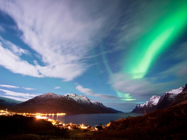 northern lights, village, ersfjordan, kvaloya, norway