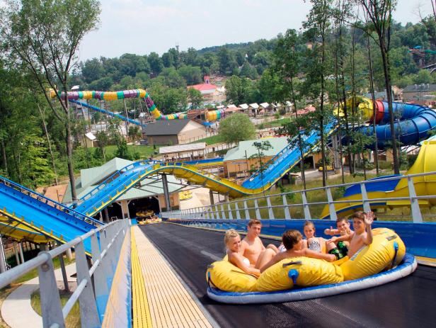 Splashin' Safari, Mammoth, water ride, Santa Claus, Indiana Splashin' Safari, Mammoth, water ride, Santa Claus, Indiana