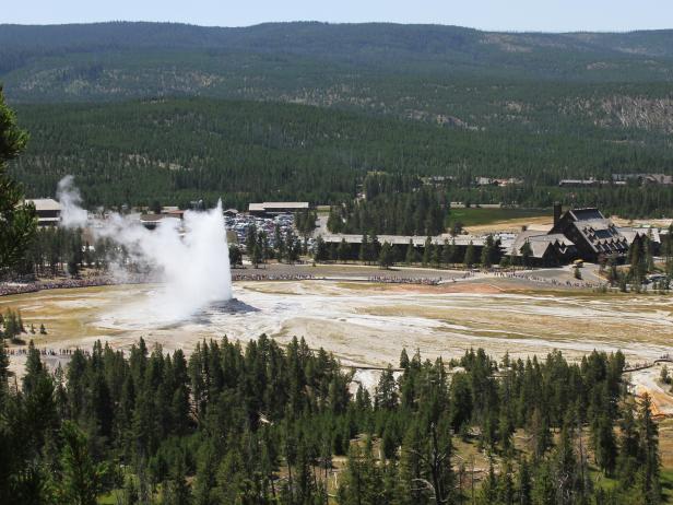Old Faithful, geyser, Yellowstone National Park Old Faithful, geyser, Yellowstone National Park