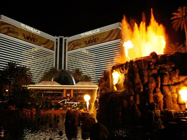 The Mirage, volcano, Las Vegas, Nevada The Mirage, volcano, Las Vegas, Nevada