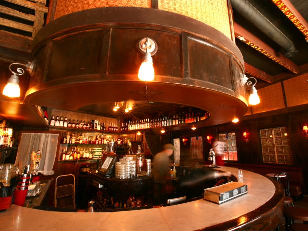 Thirsty Crow, bar, Los Angeles, California Thirsty Crow, bar, Los Angeles, California