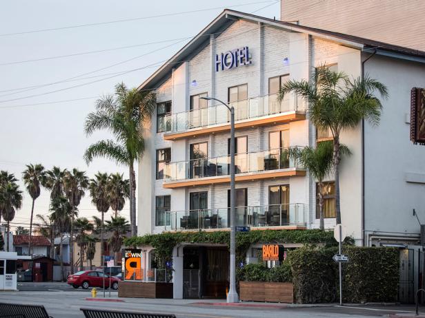 Hotel Erwin, exterior, Los Angeles, California Hotel Erwin, exterior, Los Angeles, California