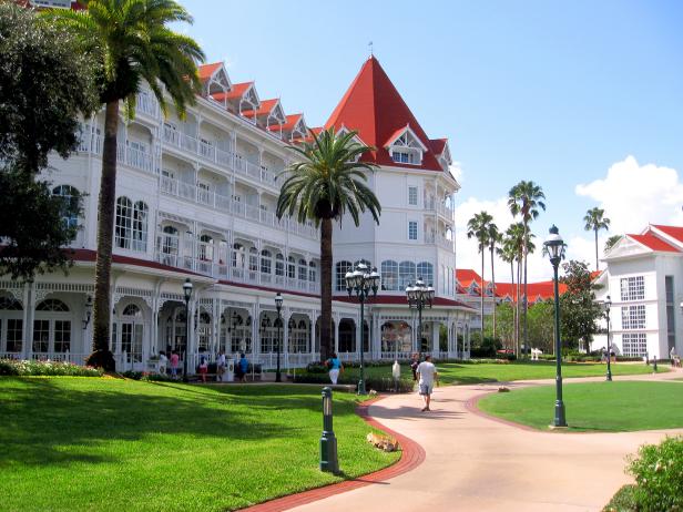 exterior of the Grand Floridian Resort Spa during the day people