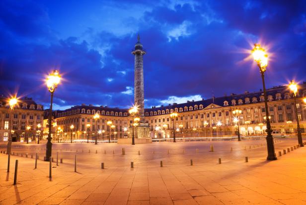 Place Vendome Square at Night Place Vendome Square at Night