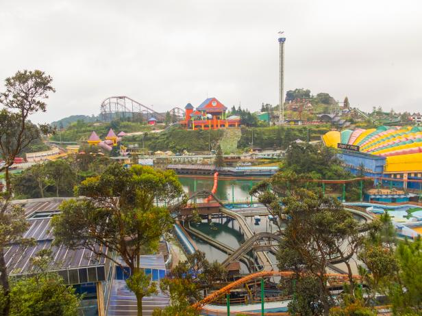 Wide View of Genting Highlands Theme Park