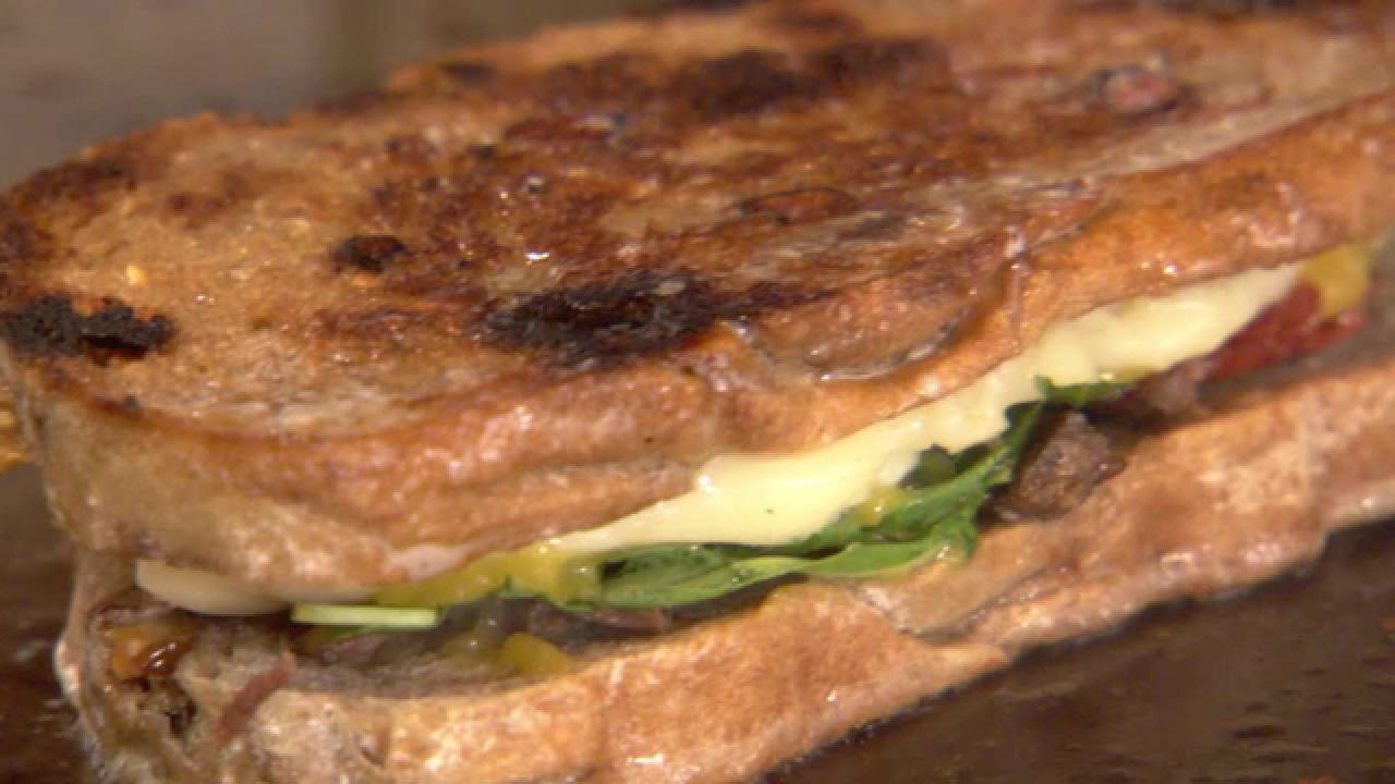 Greenspan's Grilled Cheese