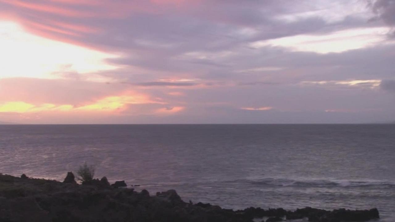 Soaking Up Hawaiian Sunsets