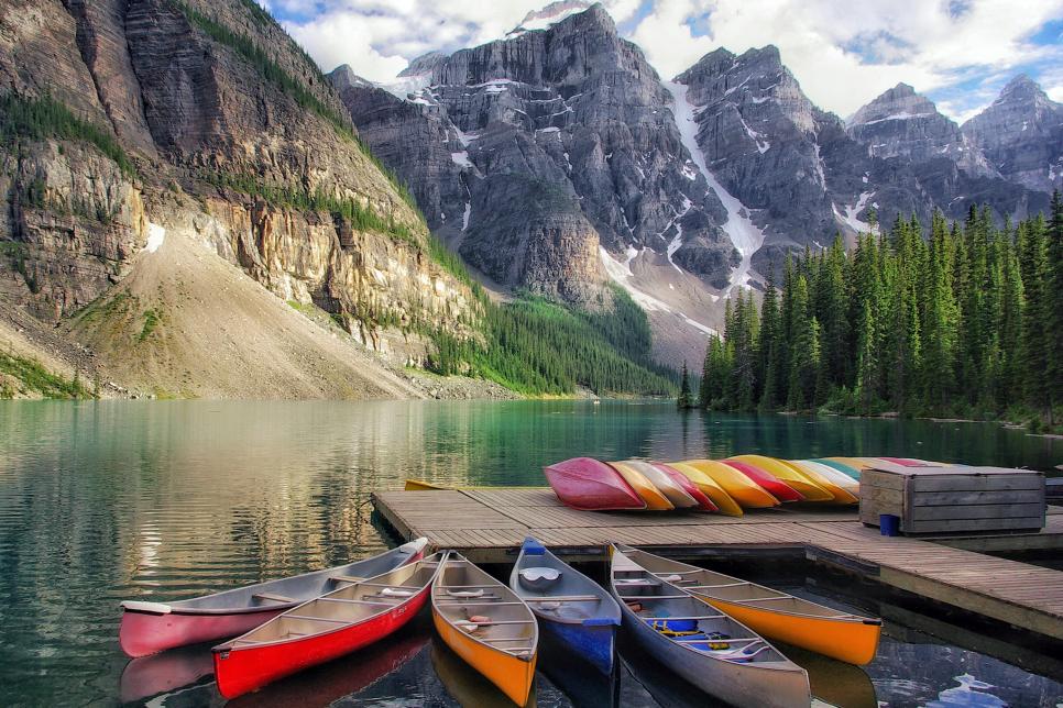 The Majestic Beauty of Canada's Must-See National Parks : Canada ...