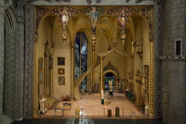 Colleen Moore Fairy Castle, Museum of Science + Industry, Chicago, Illinois 