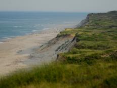 TravelChannel.com takes you on a tour of national parks, historic sites and beaches in Massachusetts.