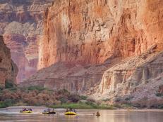 476671221 - Raft the Grand Canyon