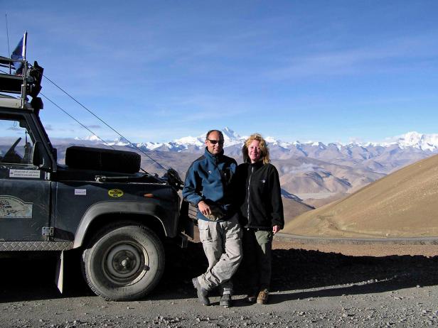 Mount Everest looms in the background as the Team 6 Rover pauses at the 17,125-foot Gyatso La pass in Tibet.