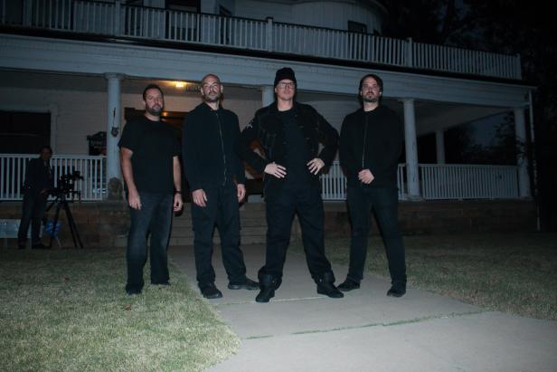 Ghost adventures stone lion inn online youtube