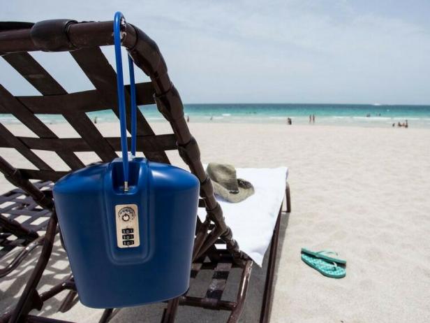 beach bag travel essentials