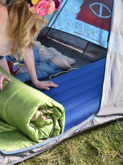 How to throw the *best* indoor-camping bash - GirlsLife