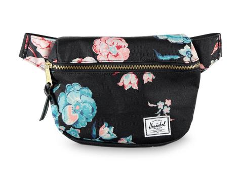 10 Cute, Functional Fanny Packs for Your Next Trip