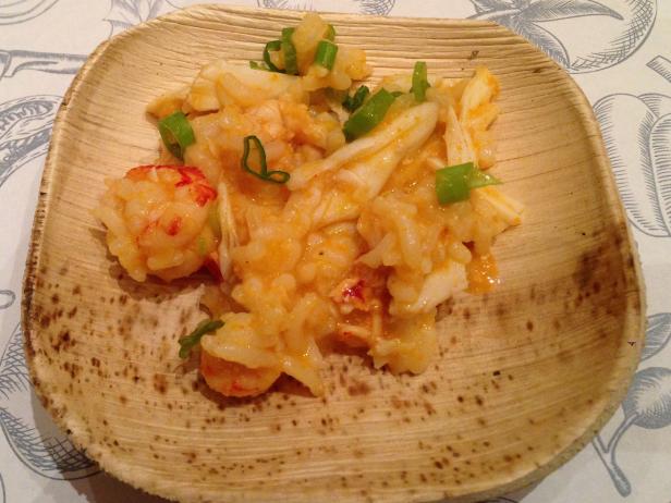 Chef Isaac Toups whipped up a succulent dish using crabfat (crab roe), butter, garlic, ginger, lemon zest and green onions and mixed it with white rice.