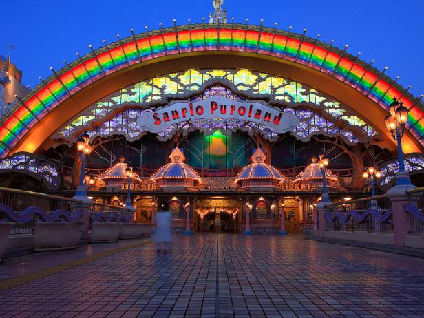 Visiting Japan's Hello Kitty Theme Park, Sanrio Puroland🎀