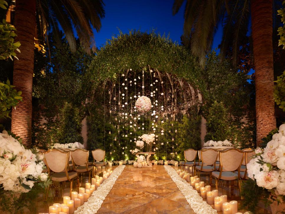 NonTacky Vegas Wedding Ideas Travel Channel