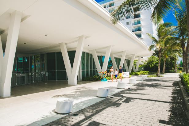 The mod Surfside Community Center is open to all Surfside hotel guests and free of charge.