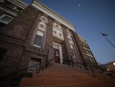 While the courthouse's façade may seem beautiful and unassuming, it too houses its own dark energy. In the courthouse, witnesses have reported hearing the giggle of a little girl, but also disembodied screams.