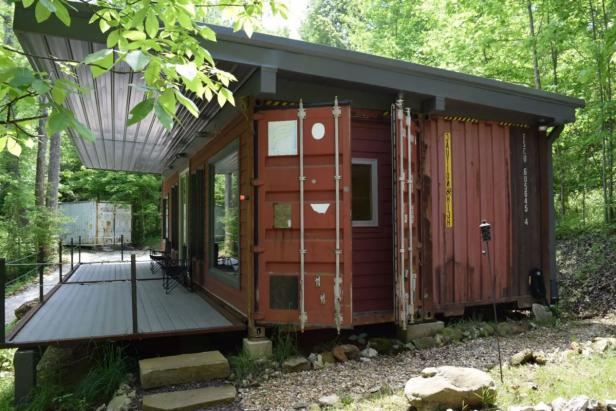 Photos: See a Wildly Popular Shipping Container Home on Airbnb
