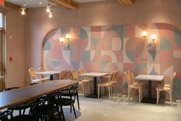 Smith Hanes Studio designed the on-trend interior of clean food restaurant Halsa at the Serenbe community south of Atlanta, in graphics and soft pastel shades.