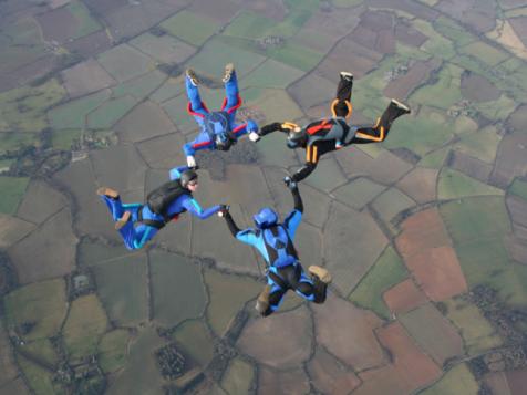 Extreme Skydiving Mancations