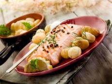  'grilled salmon with roasted potatoes'