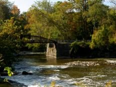 Surrounded by small villages and dotted with nationally recognized historic buildings and structures, Cuyahoga Valley National Park is a living testament to a near-forgotten era.