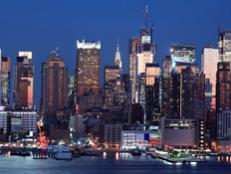 Get great travel tips to find the cheapest ways to plan your next trip to New York City.