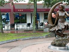 Zak gets "Bewtiched" by a statue of Elizabeth Montgomery in Salem.