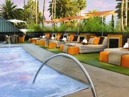 Stunning Infinity Edge Swimming Pools