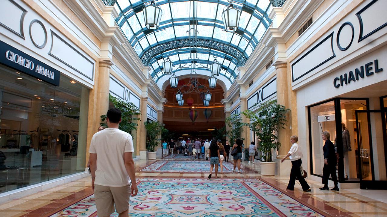 THE 10 CLOSEST Hotels to Neiman Marcus Las Vegas