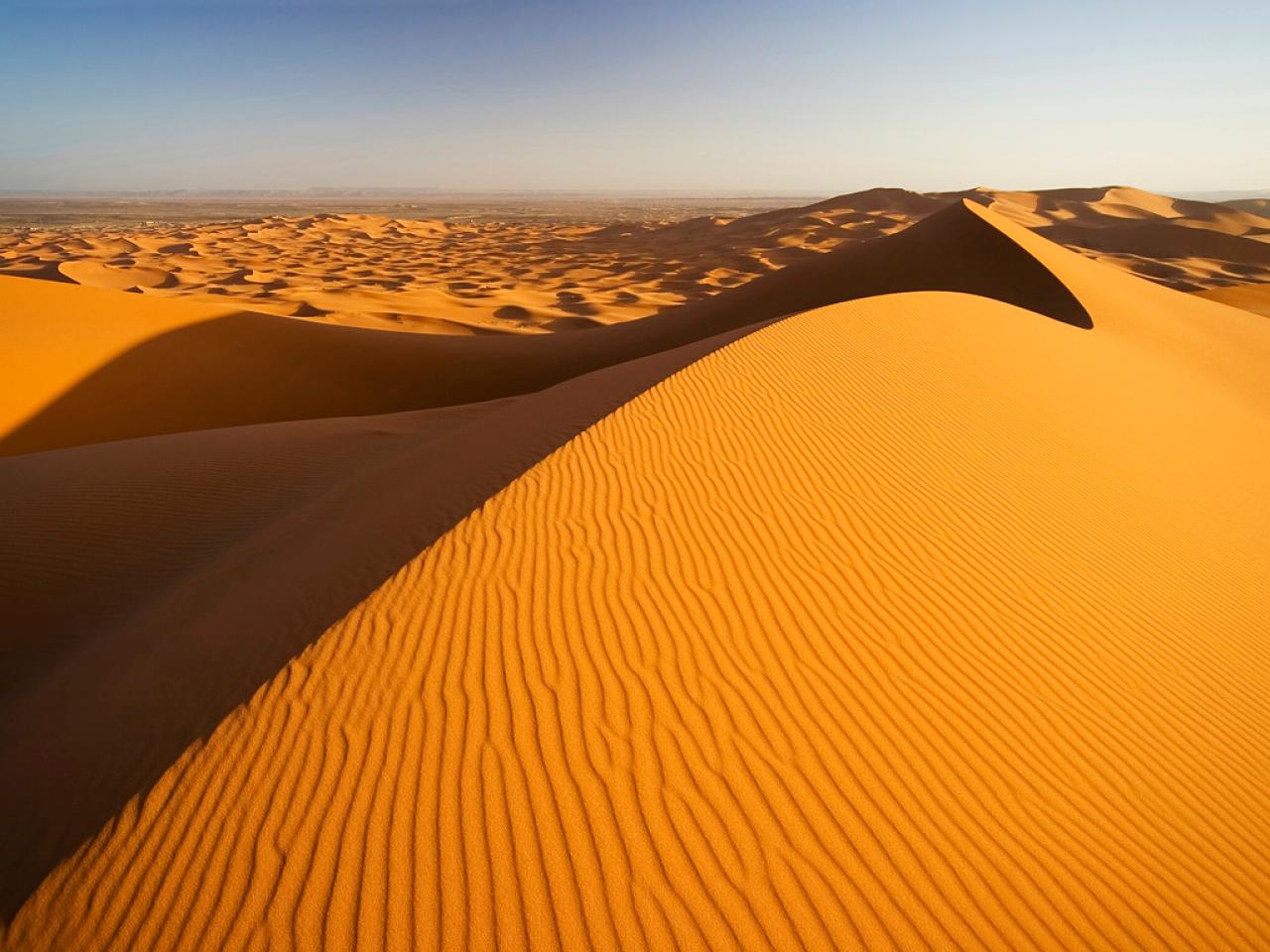 Самая сухая пустыня в африке. Египет пустыня сахара. Пустыни: сахара, Ливийская, Намиб, Калахари.. Пустыня сахара дюны. Пустыня сахара Северная Африка.