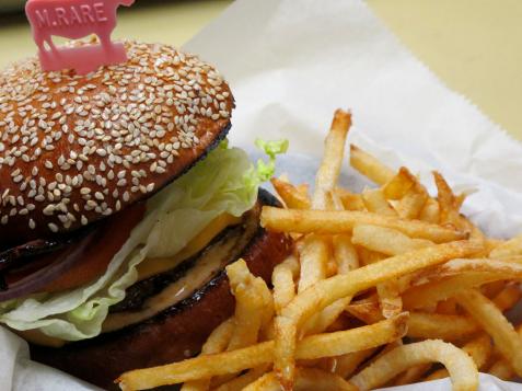 Cheddar BLT Burger With Tarragon Russian Dressing