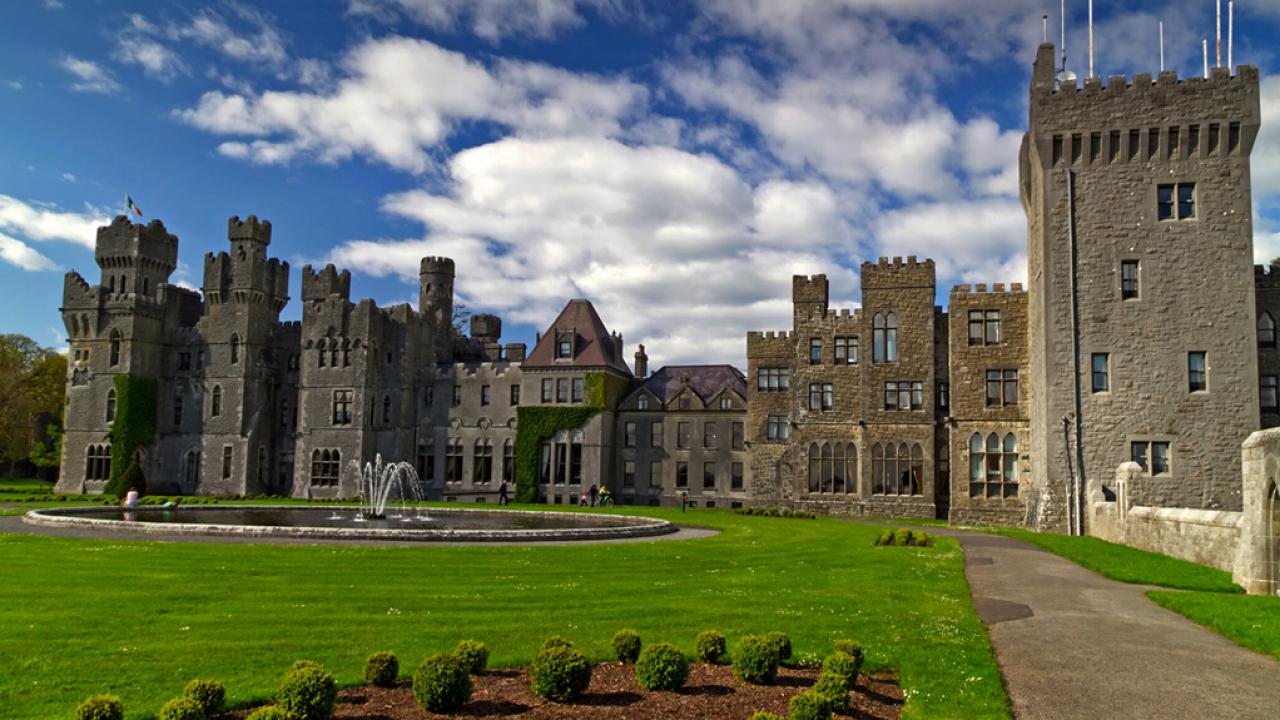 Iconic Ireland and Ashford Castle Tour