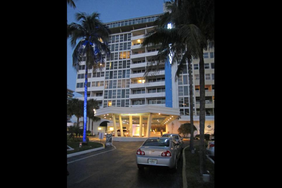 The Ocean Manor Resort Hotel in Fort Lauderdale, FL