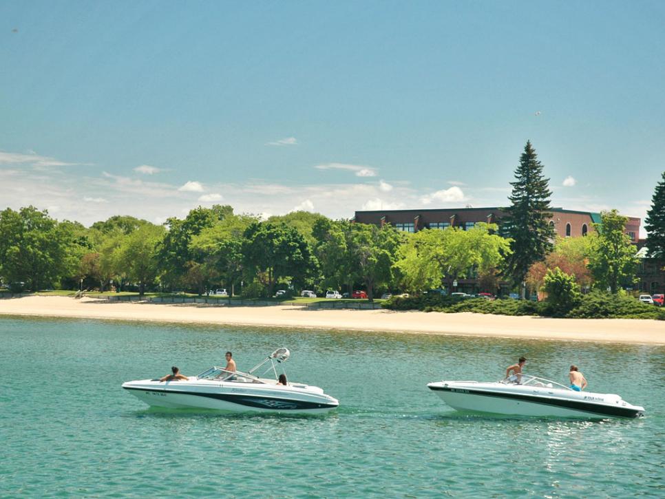 Clinch Park Beach