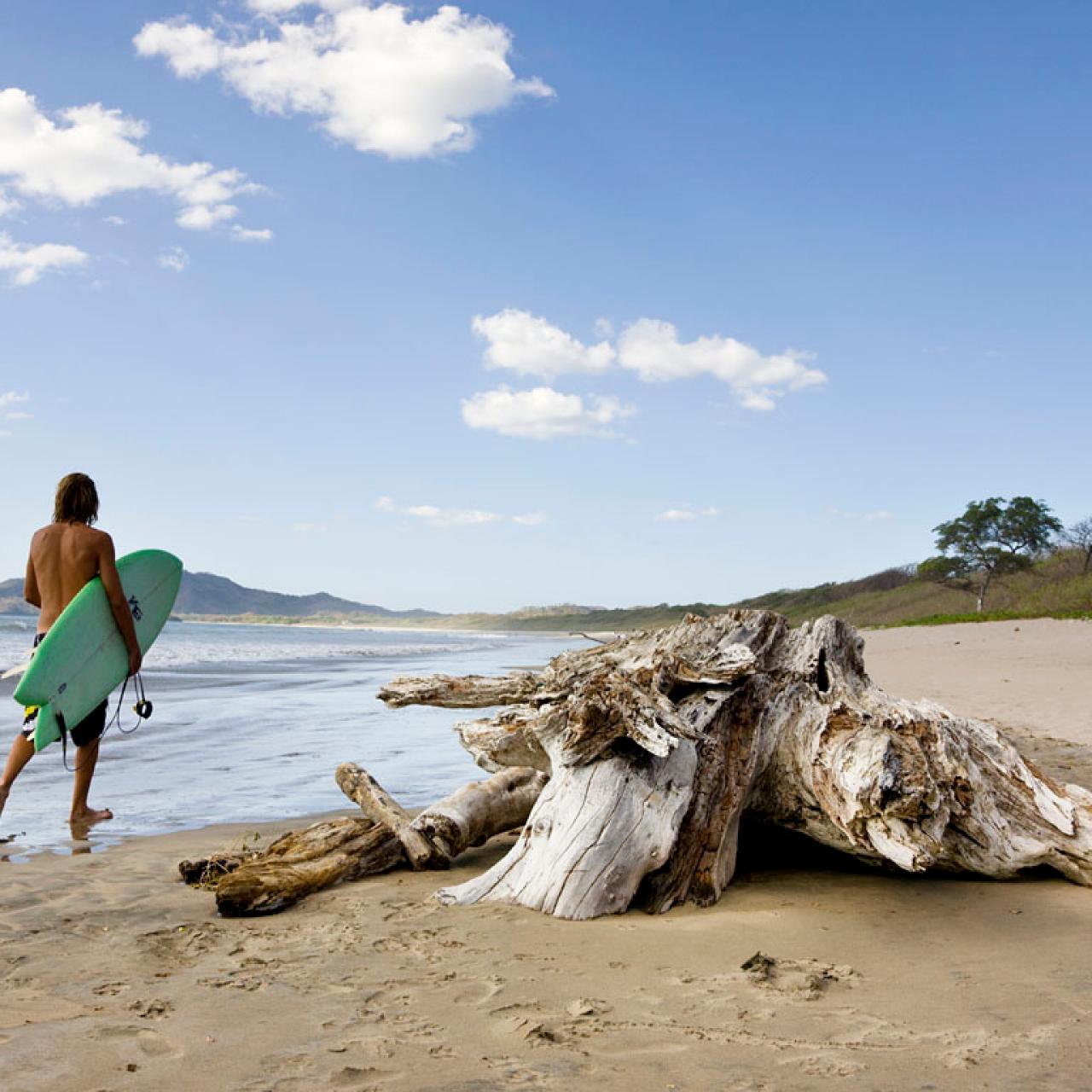 Best places to surf in Hawaii - Lonely Planet