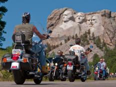 Ride to Mount Rushmore
