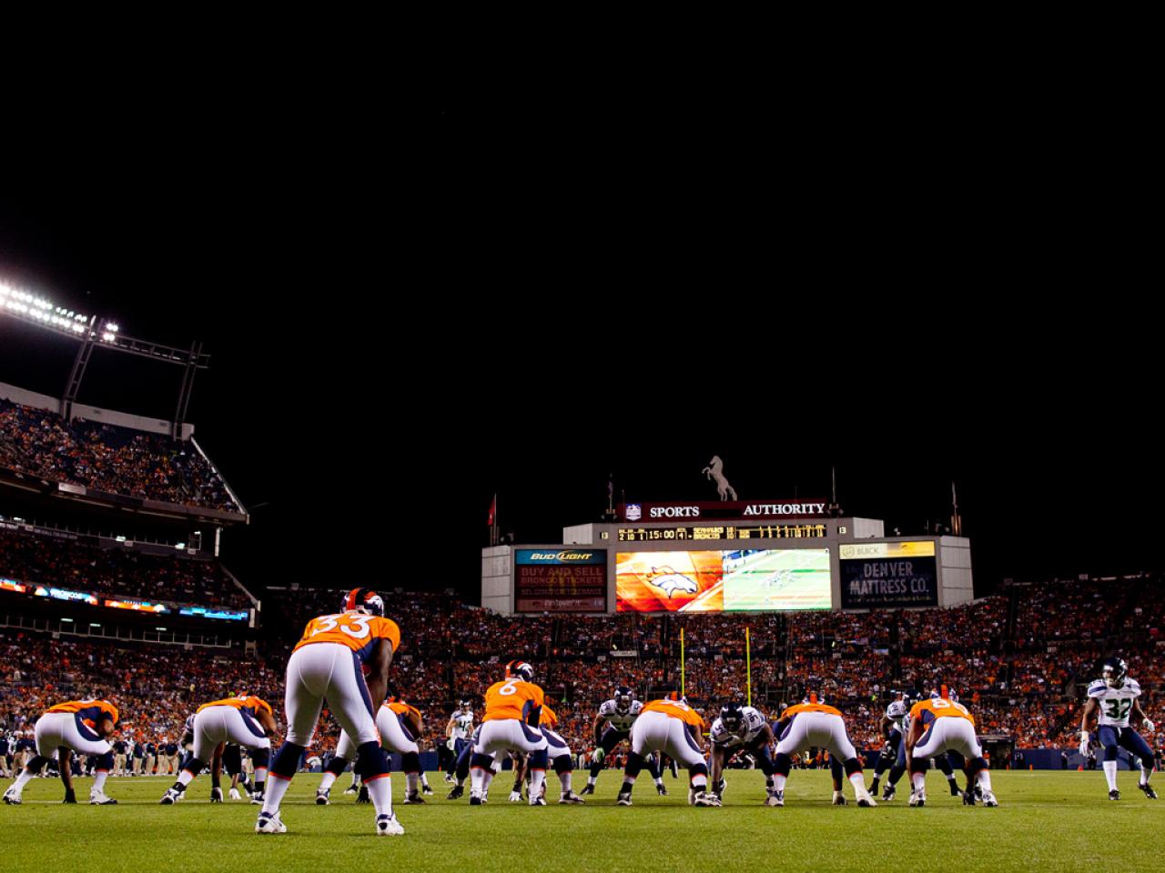 NFL Football Stadiums - Denver Broncos Stadium - Sports Authority Field at  Mile High Stadium Tour